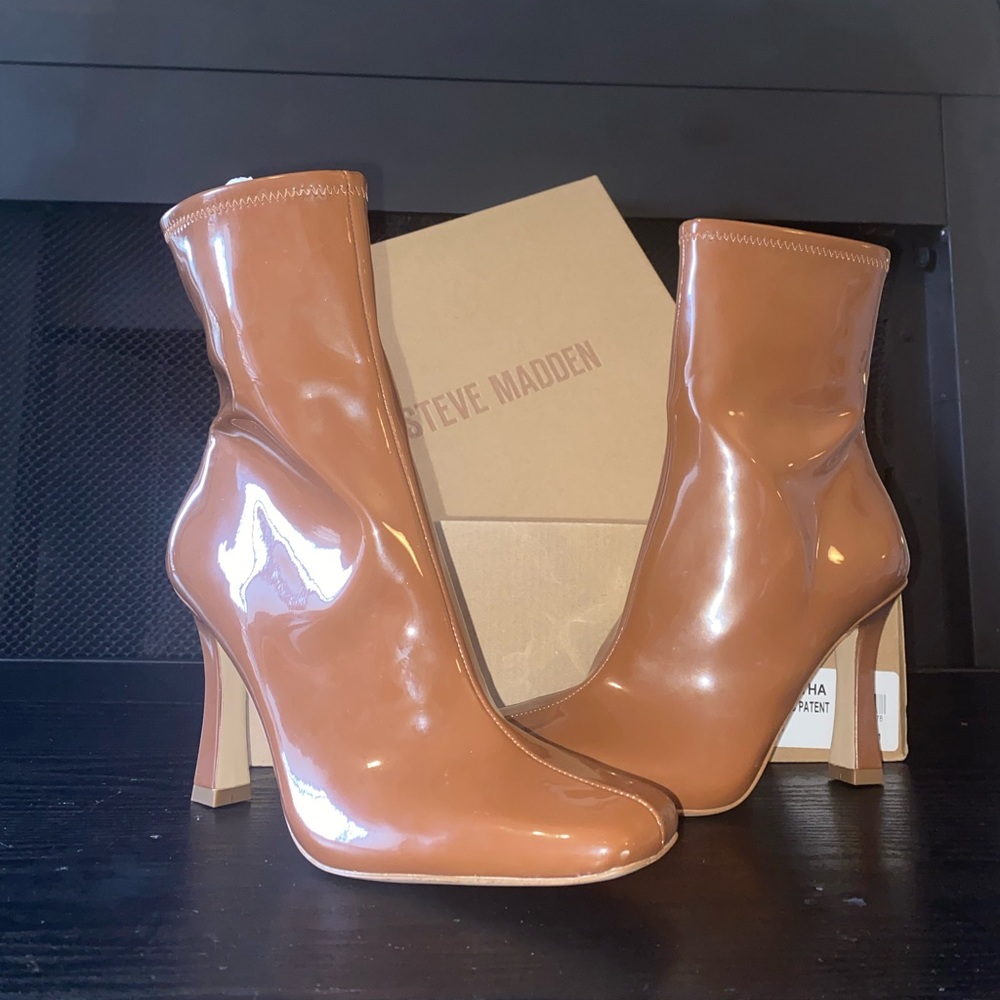 Steve Madden Tabatha Patent Square Toe Mid-Calf Boots, Size 6.5 Cognac